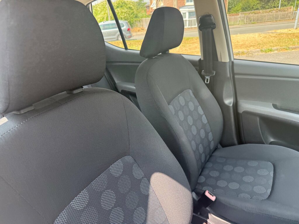 Hyundai I10 Classic Silver #38