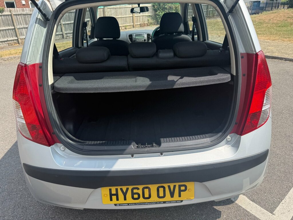 Hyundai I10 Classic Silver #31
