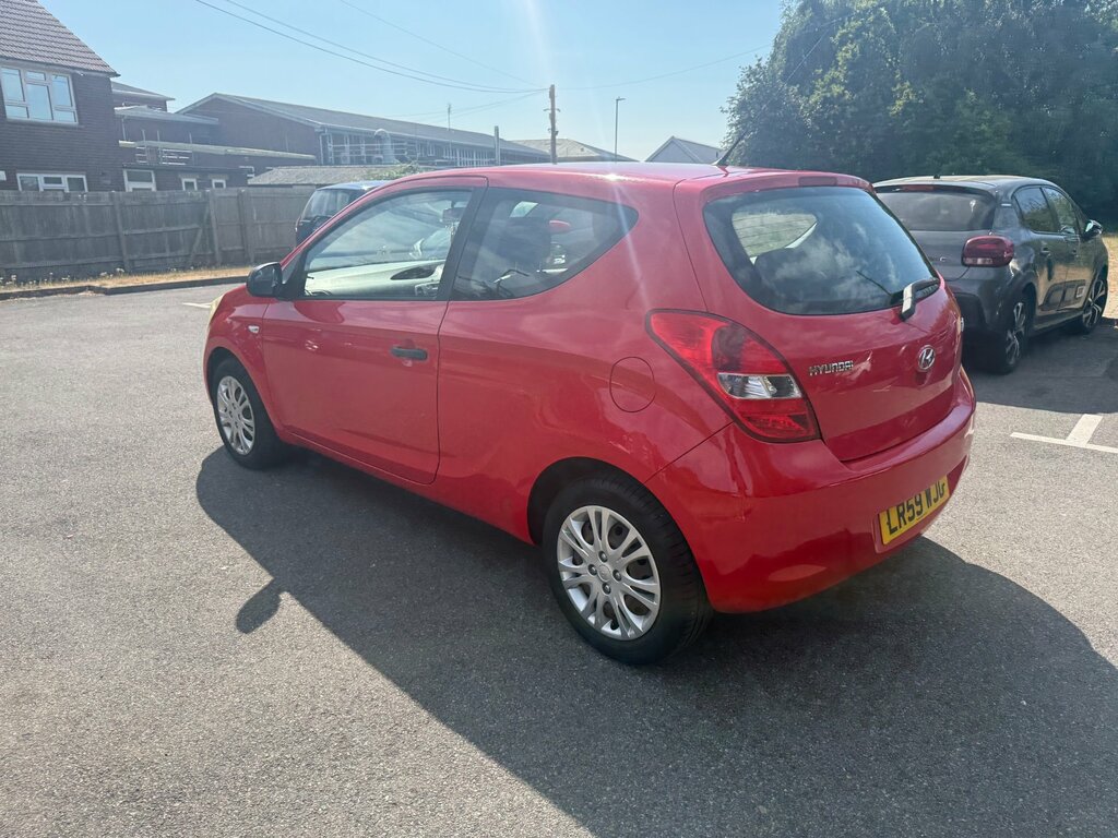 Hyundai I20 1.2 Classic 2009 Silver #9
