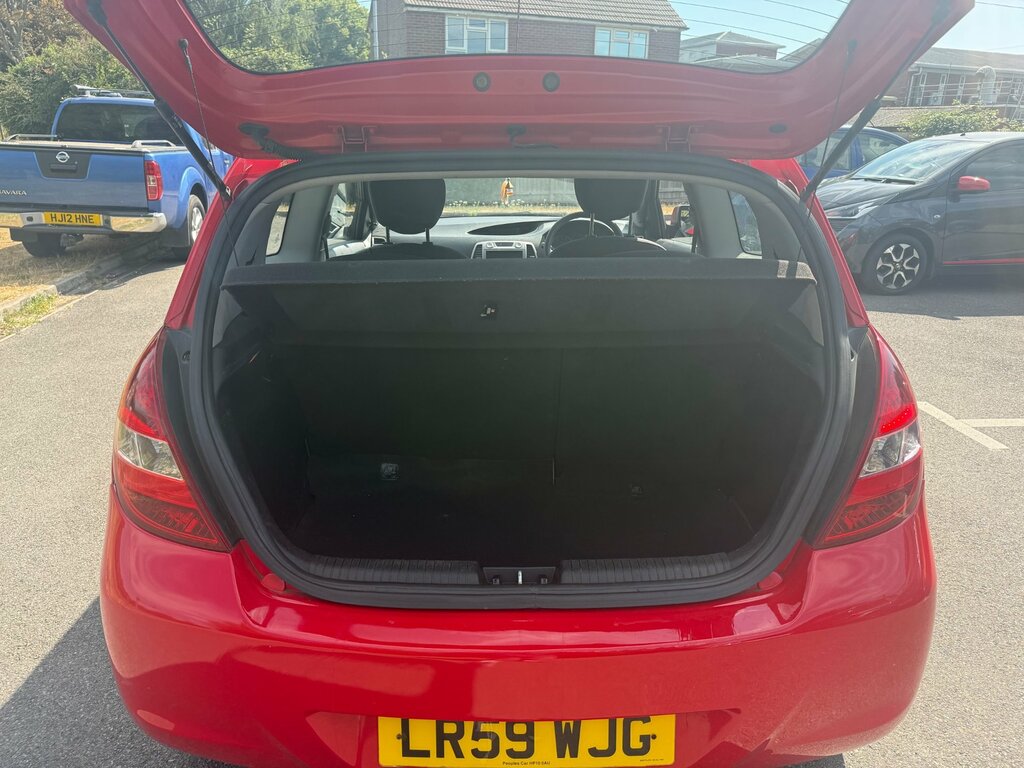 Hyundai I20 1.2 Classic 2009 Silver #31