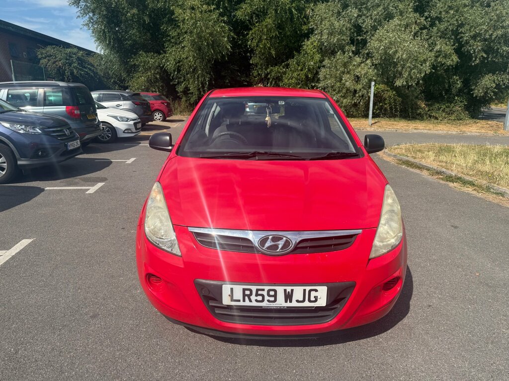 Hyundai I20 1.2 Classic Hatchback Euro 4 77 Red #4