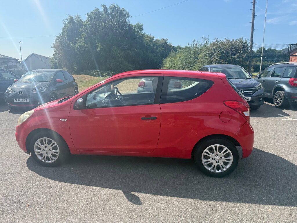 Hyundai I20 1.2 Classic Hatchback Euro 4 77 Red #5
