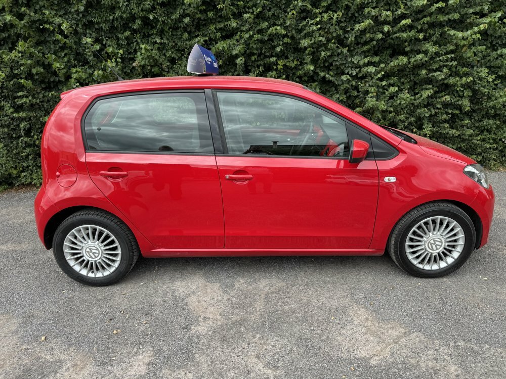 Volkswagen Up Up 1.0 Bluemotion Red #4
