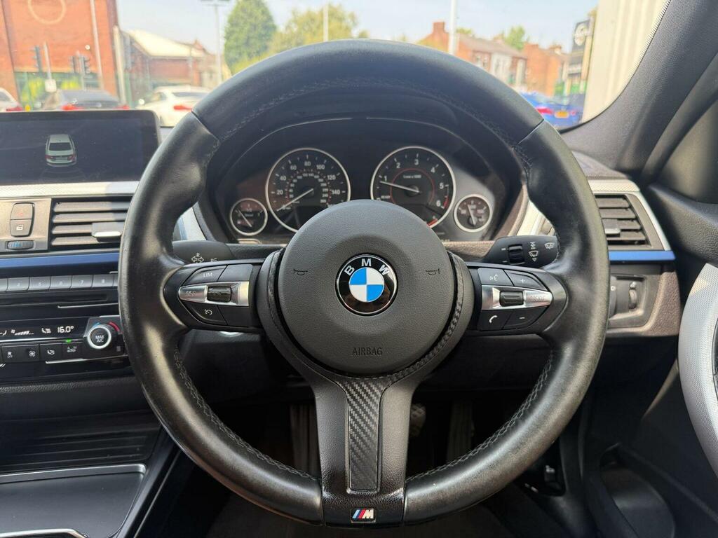 BMW 3 Series 320D Ed Plus Black #31