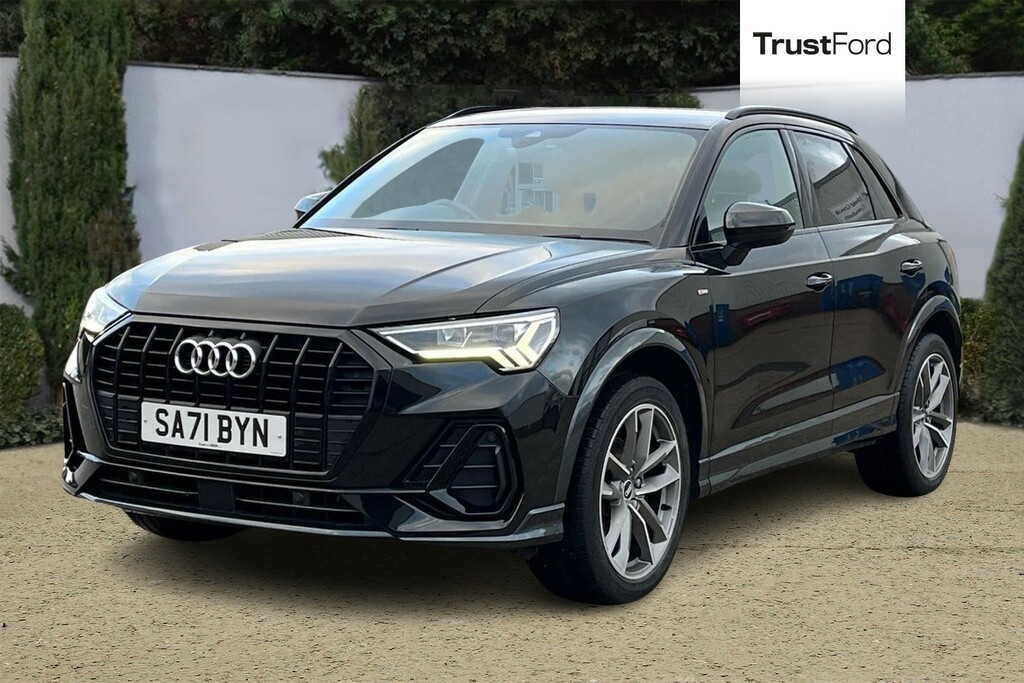 Audi Q3 1.5 Tfsi Cod 35 Black Edition Suv S Tro SA71BYN Black #5