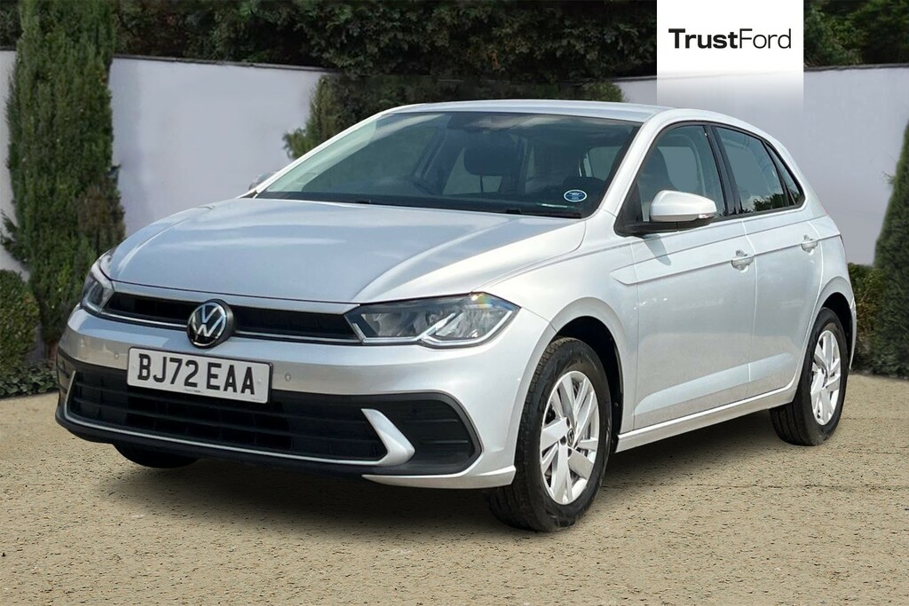 Volkswagen Polo Life Silver #5