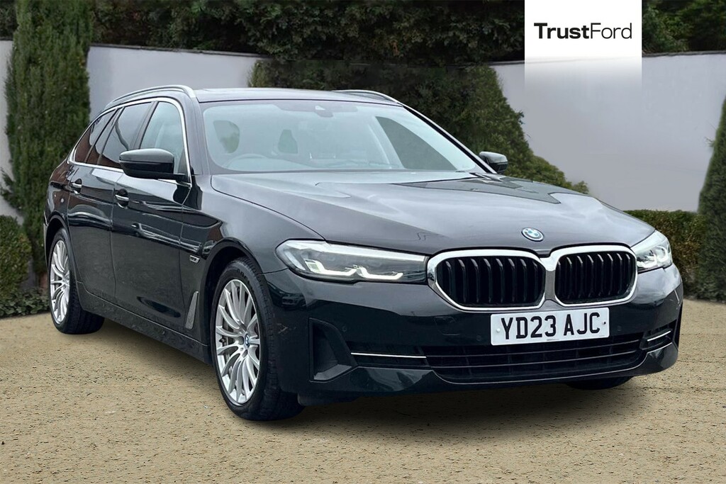 BMW 5 Series 2.0 530E 12Kwh Se Touring Plug-in Hybri YD23AJC Black