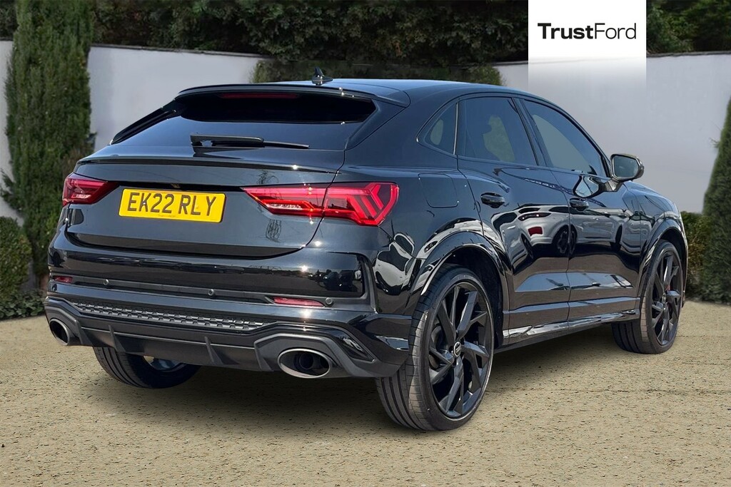 Audi RS Q3 Rs Q3 Tfsi Quattro Vorsprung S Tronic Black #4