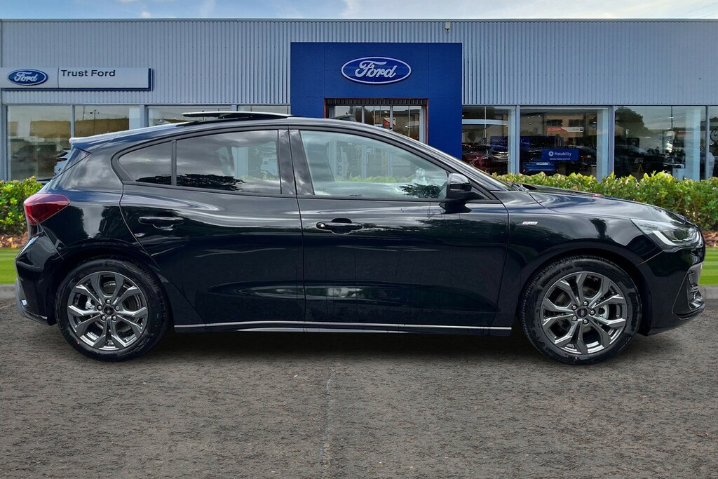 Ford Focus 1.0 Ecoboost Hybrid Mhev St-line Panoramic Sun Black #3