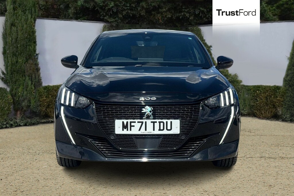 Peugeot e-208 50Kwh Gt Hatchback 136 Ps Black #6