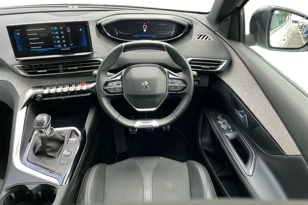 Peugeot 5008 Gt Premium White #11