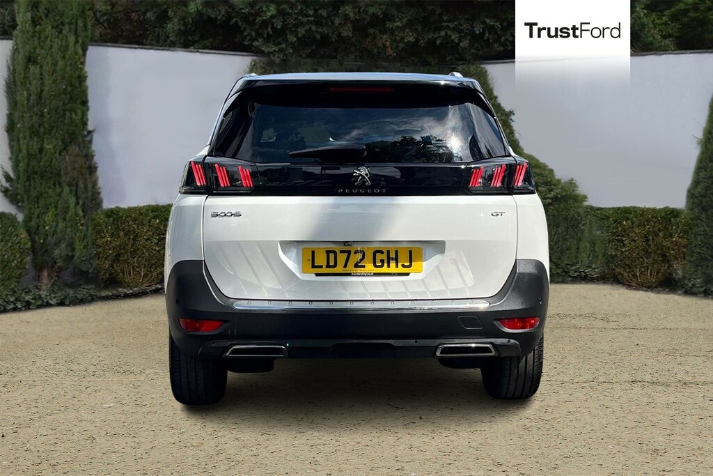 Peugeot 5008 Gt Premium White #7