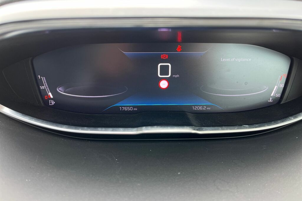Peugeot 5008 Gt Premium White #13