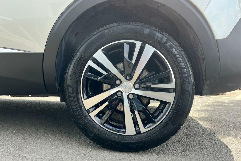 Peugeot 5008 Gt Premium White #8