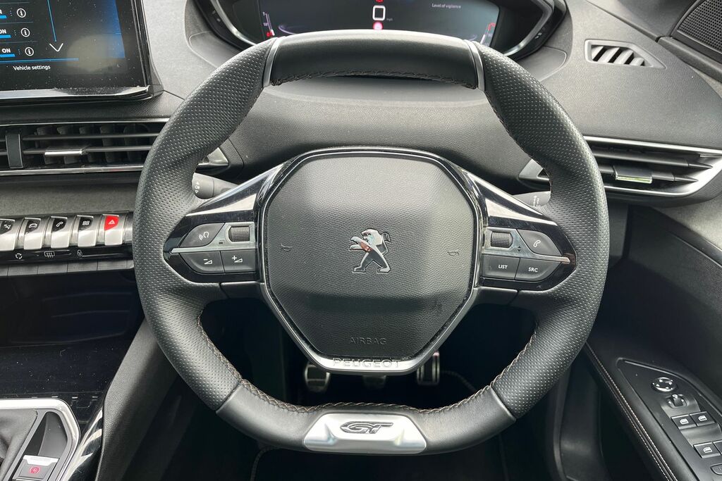 Peugeot 5008 Gt Premium White #12
