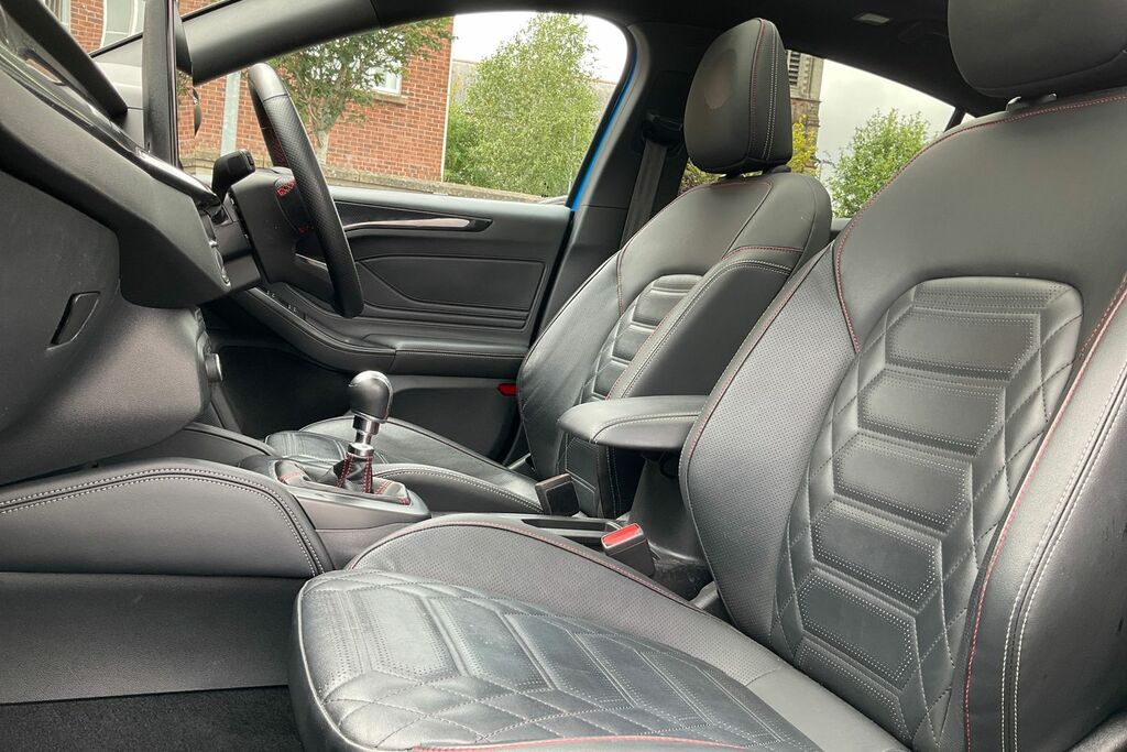 Ford Focus 1.0T Ecoboost Mhev Active X Estate Hybr Grey #19
