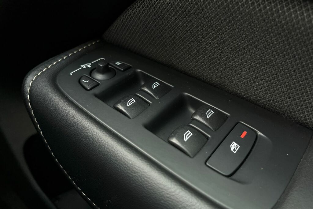 Volvo XC60 T6 Awd Phev Recharge R-design Grey #16