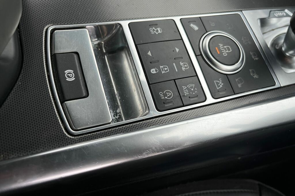 Land Rover Range Rover Sport 3.0L Sdv6 Hse Dynamic 306 Bhp Grey #36