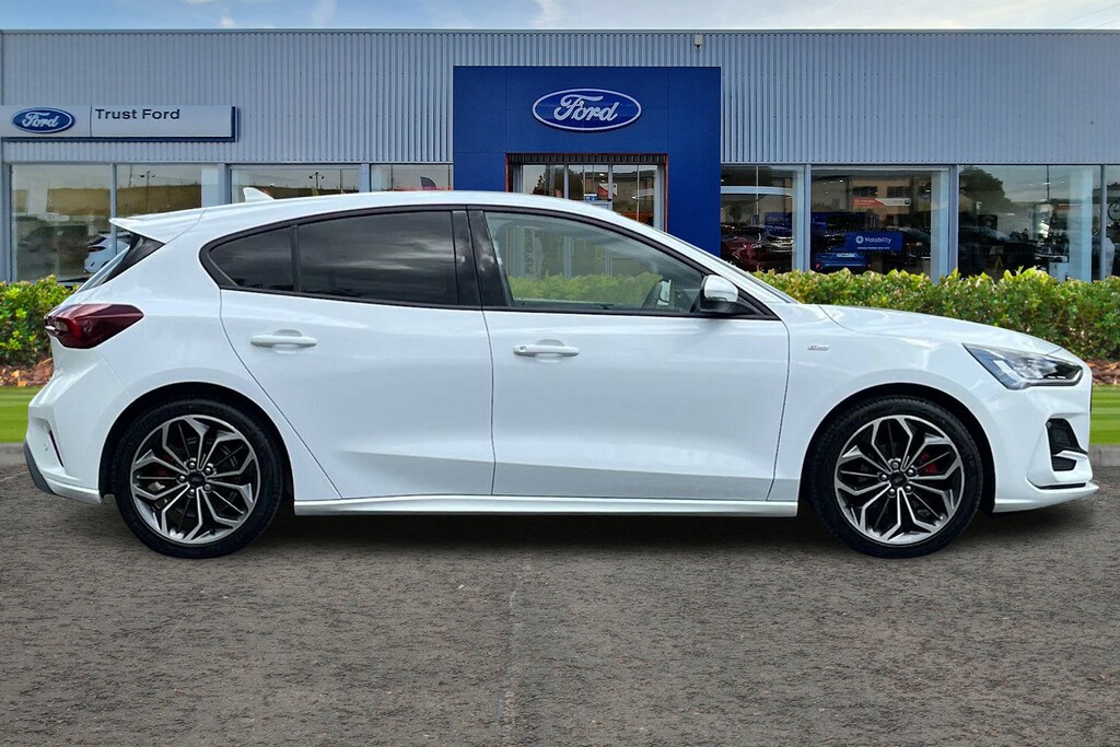 Ford Focus 1.0 Ecoboost Hybrid Mhev 155 St-line X Ed Red #3