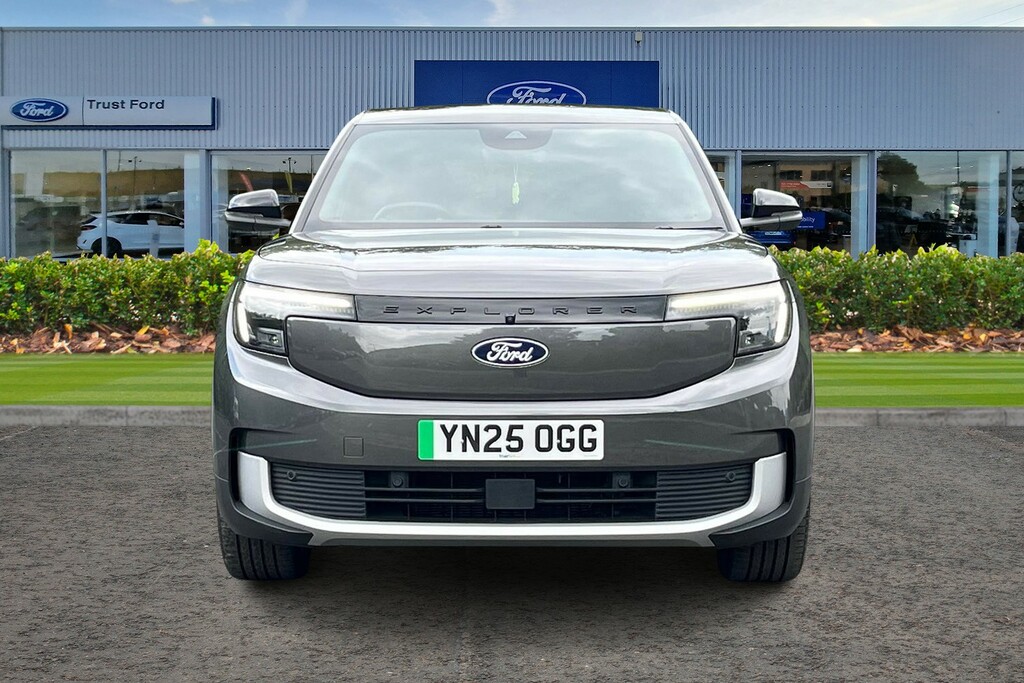 Ford Explorer Extended Range 77Kwh Premium Suv Grey #6