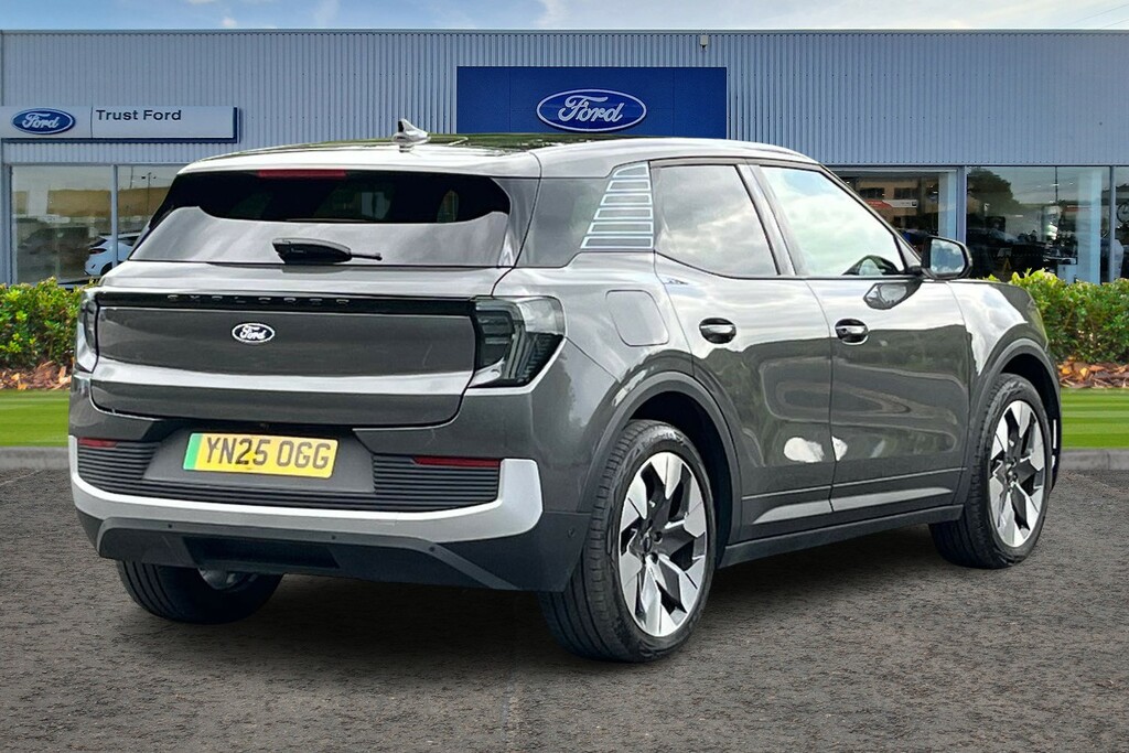 Ford Explorer Extended Range 77Kwh Premium Suv Grey #4
