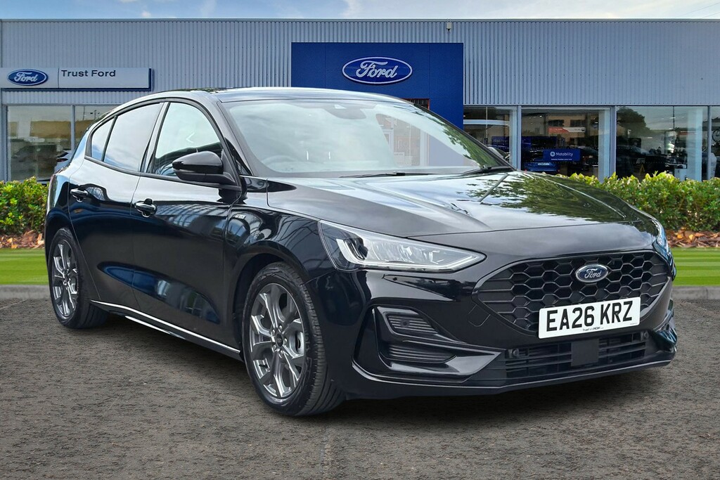 Ford Focus 1.0 Ecoboost Hybrid Mhev St-line With Front Black