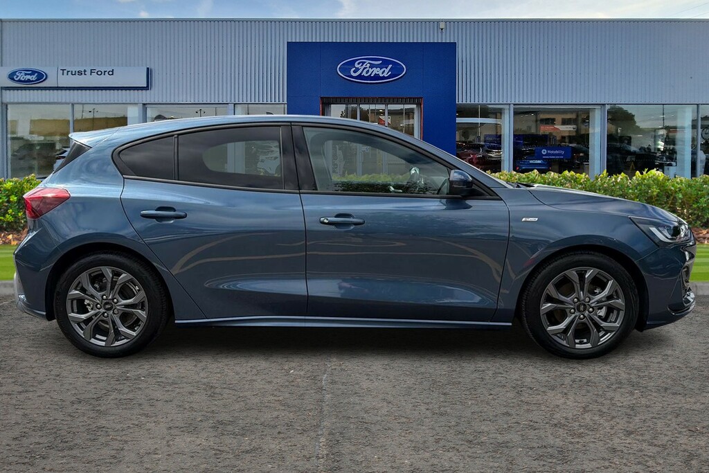 Ford Focus 1.0 Ecoboost Hybrid Mhev St-line With Panorami Blue #3