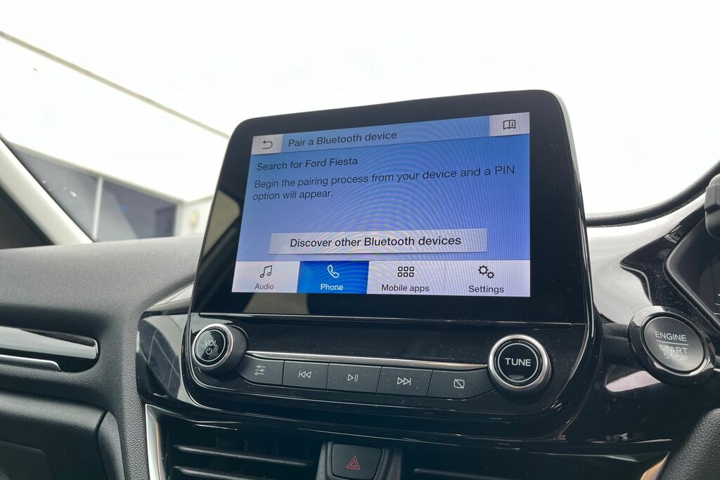 Ford Fiesta 1.0 Ecoboost Hybrid Mhev 125 Titanium X White #31