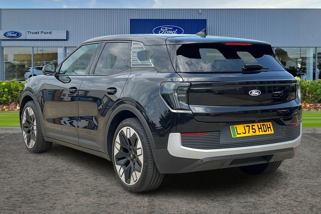 Ford Explorer 210Kw Premium 77Kwh Black #2