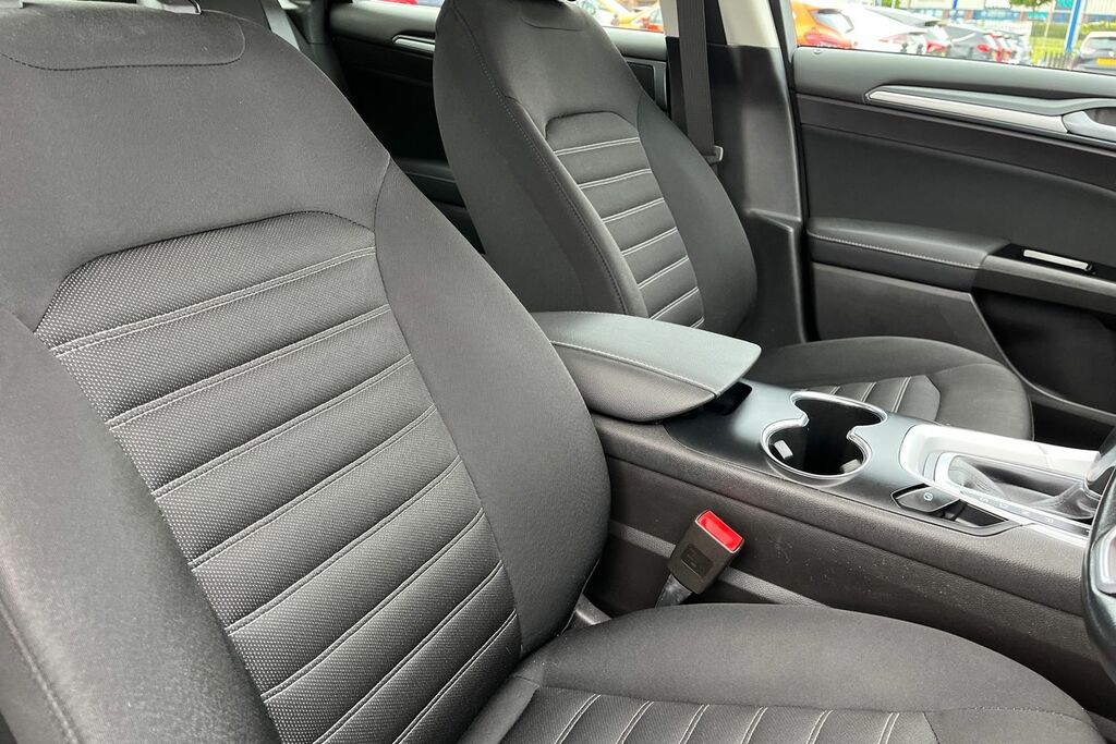 Ford Mondeo Titanium Edition 1.5 165Ps Ecoboost Estate Blue #17