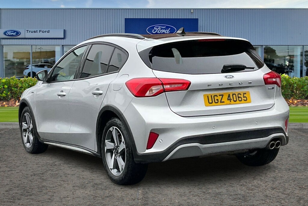 Ford Focus 1.0T Ecoboost Mhev Active Edition Hatchbackfront UGZ4065 Silver #2
