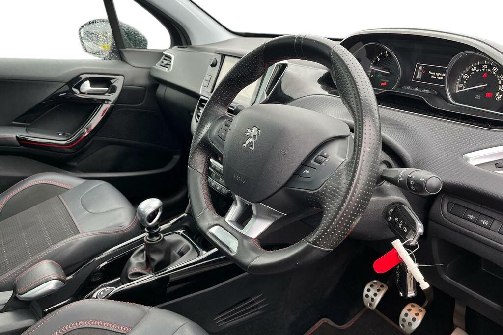 Peugeot 2008 1.2 Puretech 110 Gt Line 6 Speed Grey #9