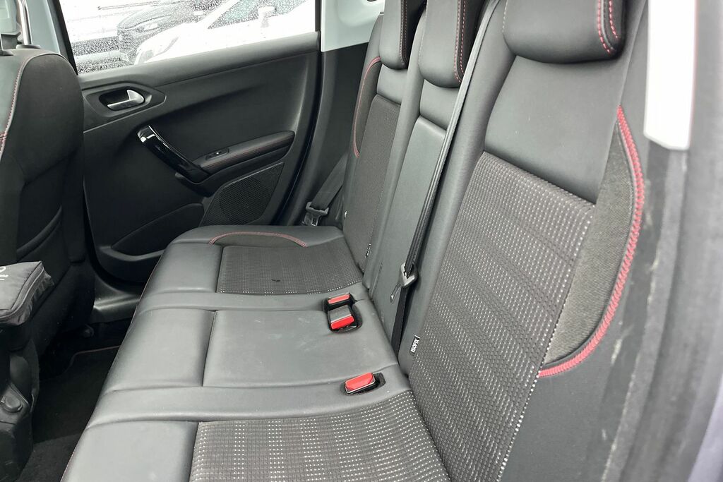 Peugeot 2008 1.2 Puretech 110 Gt Line 6 Speed Grey #20