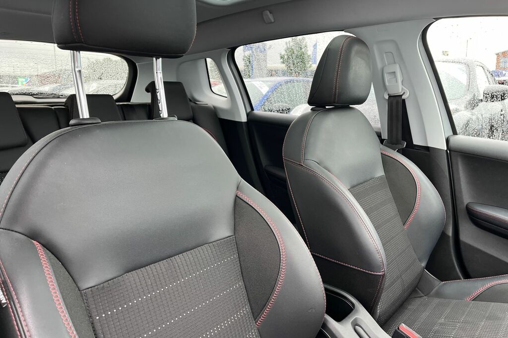 Peugeot 2008 1.2 Puretech 110 Gt Line 6 Speed Grey #17