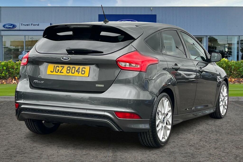 Ford Focus 1.0 Ecoboost 140 St-line Navigation - Motd 17 Grey #4