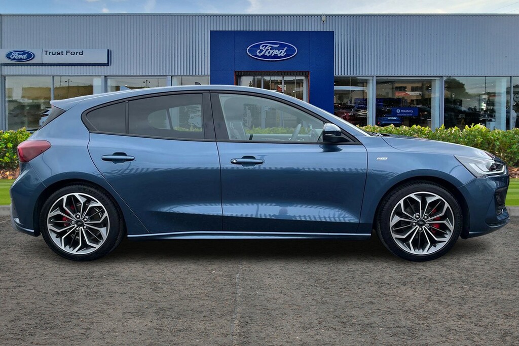Ford Focus 1.0 Ecoboost Hybrid Mhev 155 St-line X Ed Blue #3