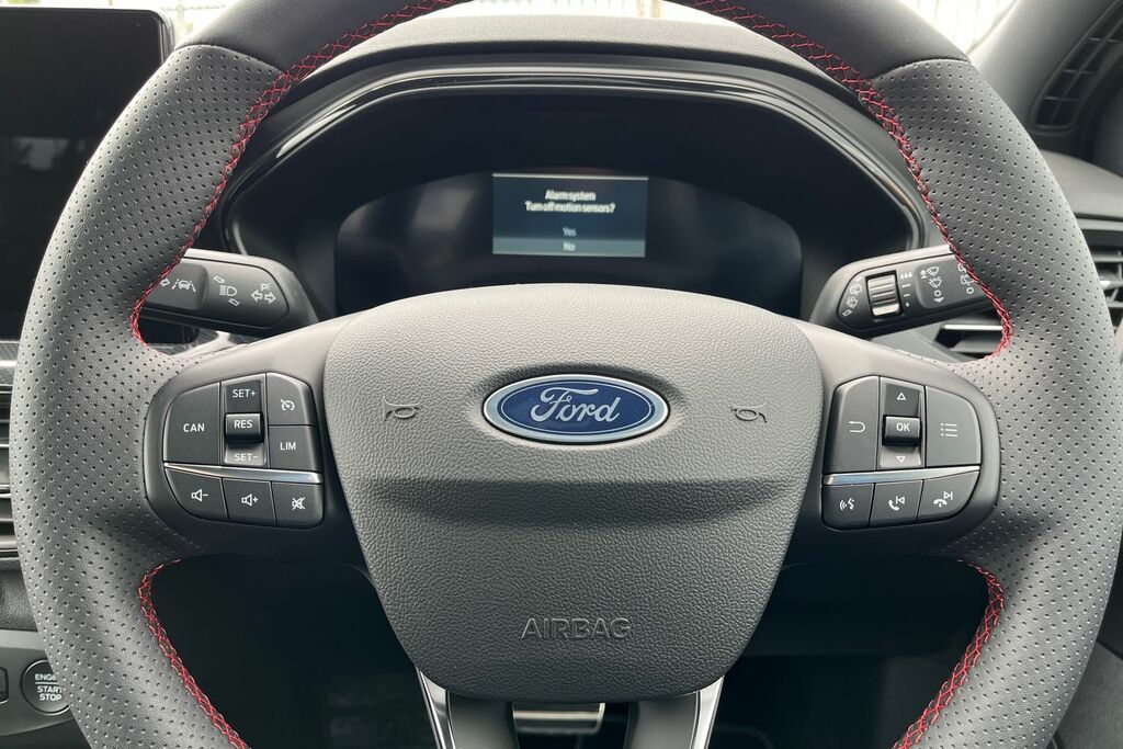 Ford Focus Focus St-line X Edition Estate 1.0L Ecoboost 125Ps Red #12