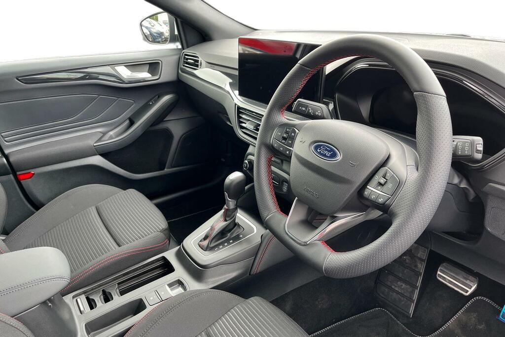 Ford Focus Focus St-line X Edition Estate 1.0L Ecoboost 125Ps Red #9