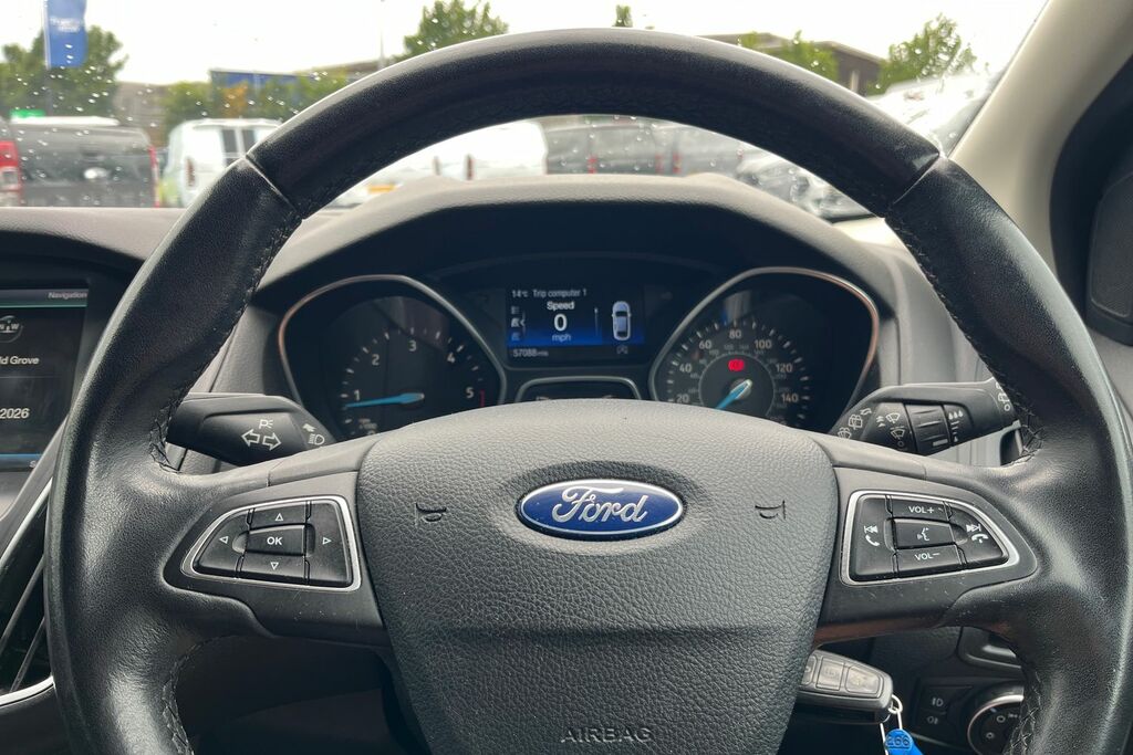 Ford Focus 1.0T Ecoboost Titanium Euro 6 Ss 44000 Mile Black #12