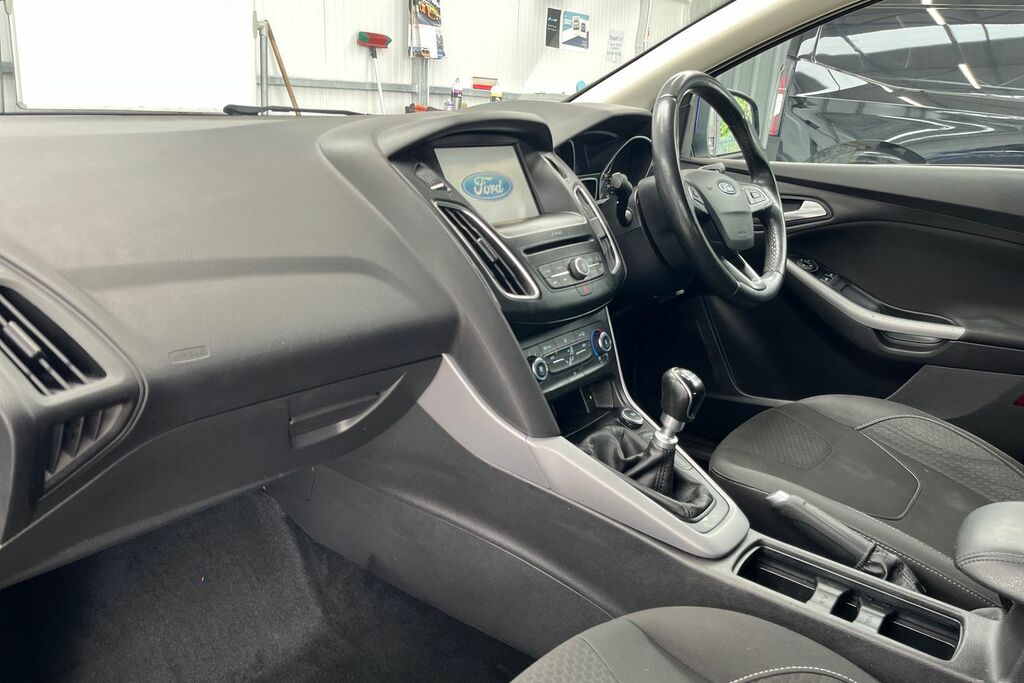 Ford Focus 1.0T Ecoboost Titanium Euro 6 Ss 44000 Mile Black #18