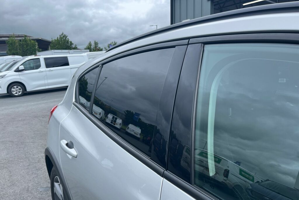 Ford Focus 1.0T Ecoboost Titanium X Edition Estate Blue #23