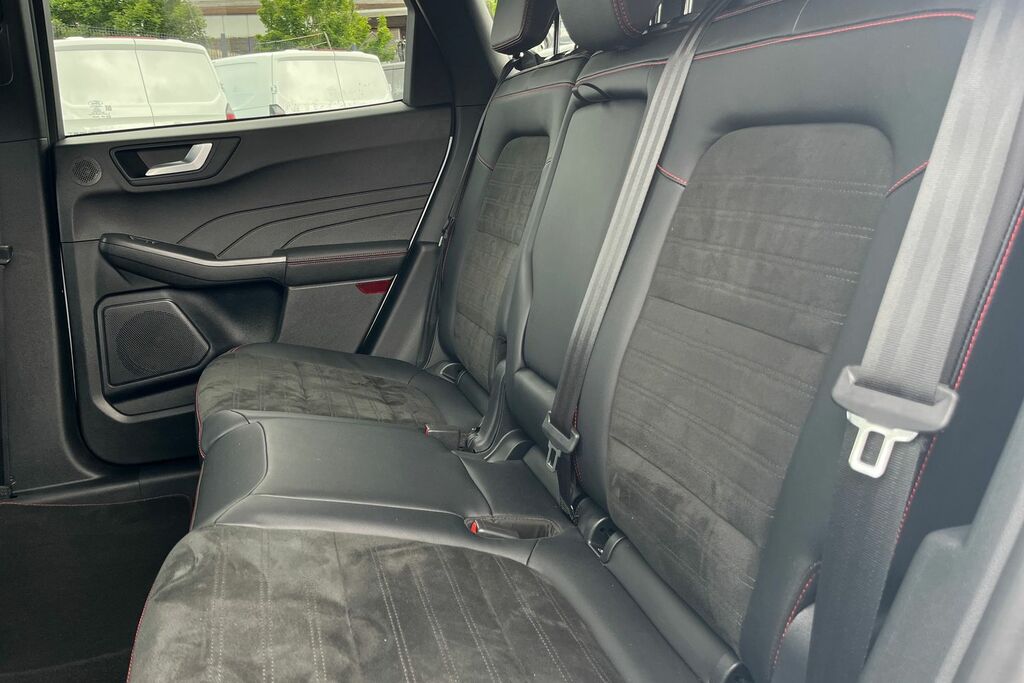 Ford Kuga 2.5 Fhev St-line X Edition Cvt White #20