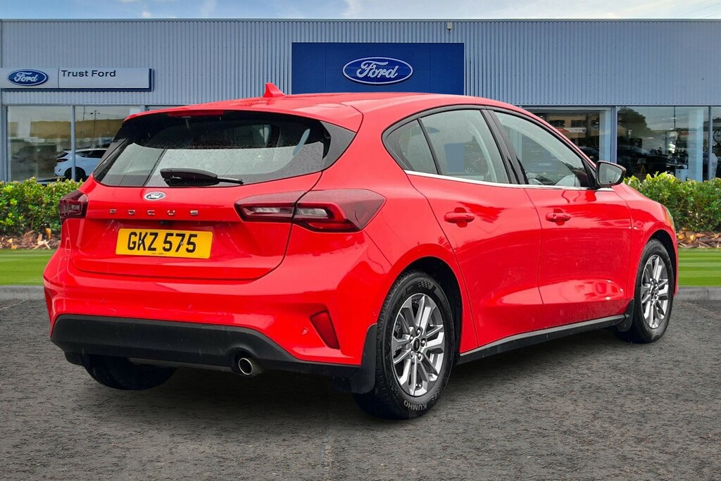 Ford Focus 1.0 Ecoboost Hybrid Mhev Titanium Red #4