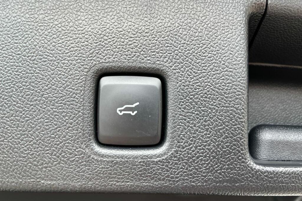 Ford Kuga 1.5 Titanium 150 Ps In Magnetic With Grey #22