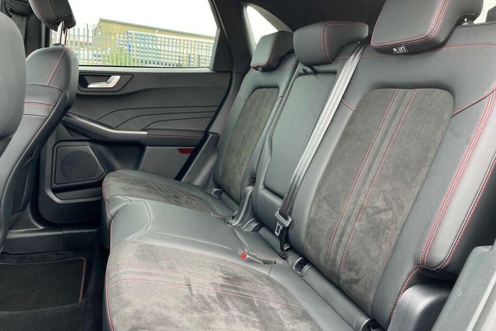 Ford Kuga 1.5 Titanium 150 Ps In Magnetic With Grey #20