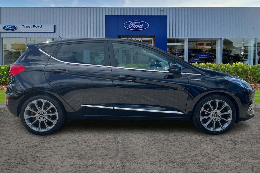 Ford Fiesta Vignale 1.0 Ecoboost 140 PN68FOU Black #3