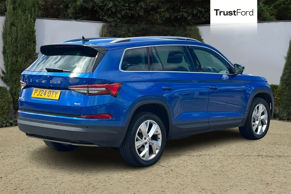 Skoda Kodiaq 2.0 Tdi 200 Se L Executive 4X4 Dsg 7 Seat Blue #4