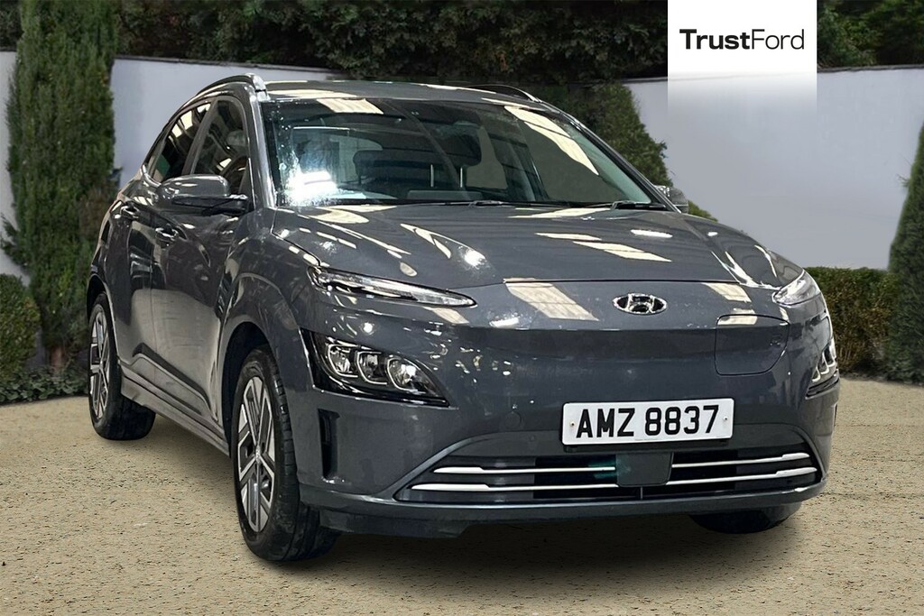 Hyundai Kona Premium AMZ8837 Grey