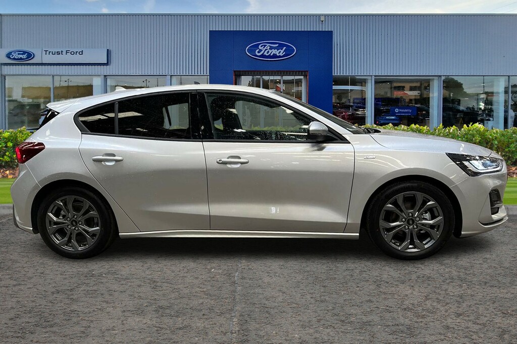 Ford Focus 1.0 Ecoboost Hybrid Mhev St-line 5Dr- Parking Sens Silver #3