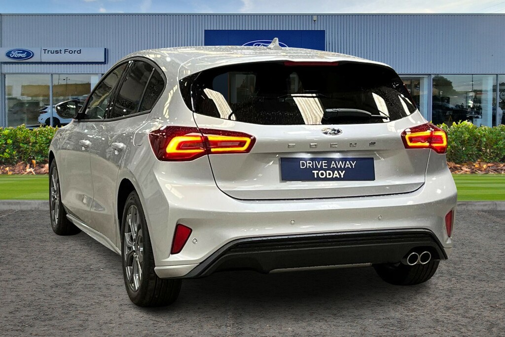 Ford Focus 1.0 Ecoboost Hybrid Mhev St-line 5Dr- Parking Sens Silver #2